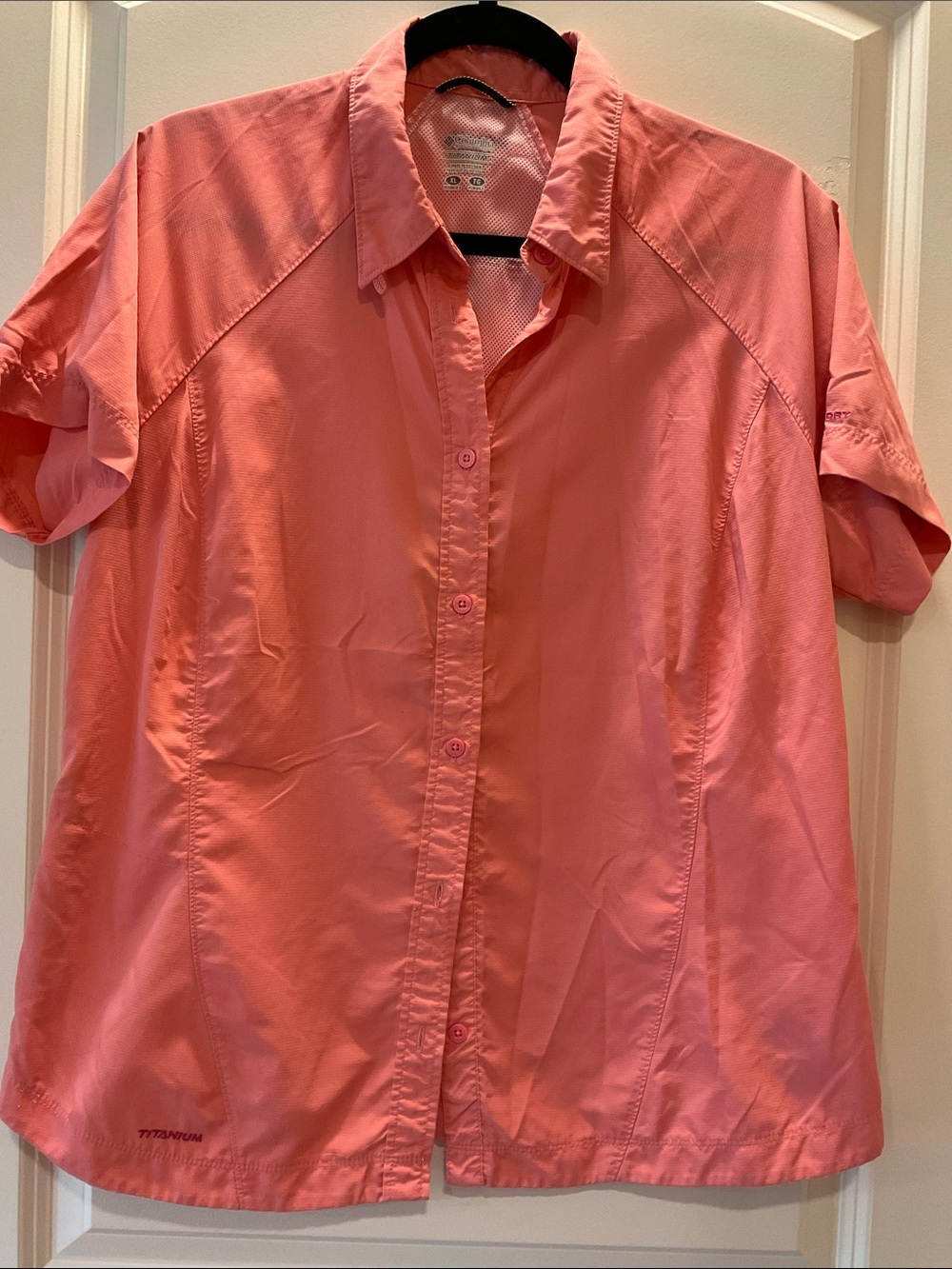 Columbia Titanium Outdoor Button Down Shirt, XL
